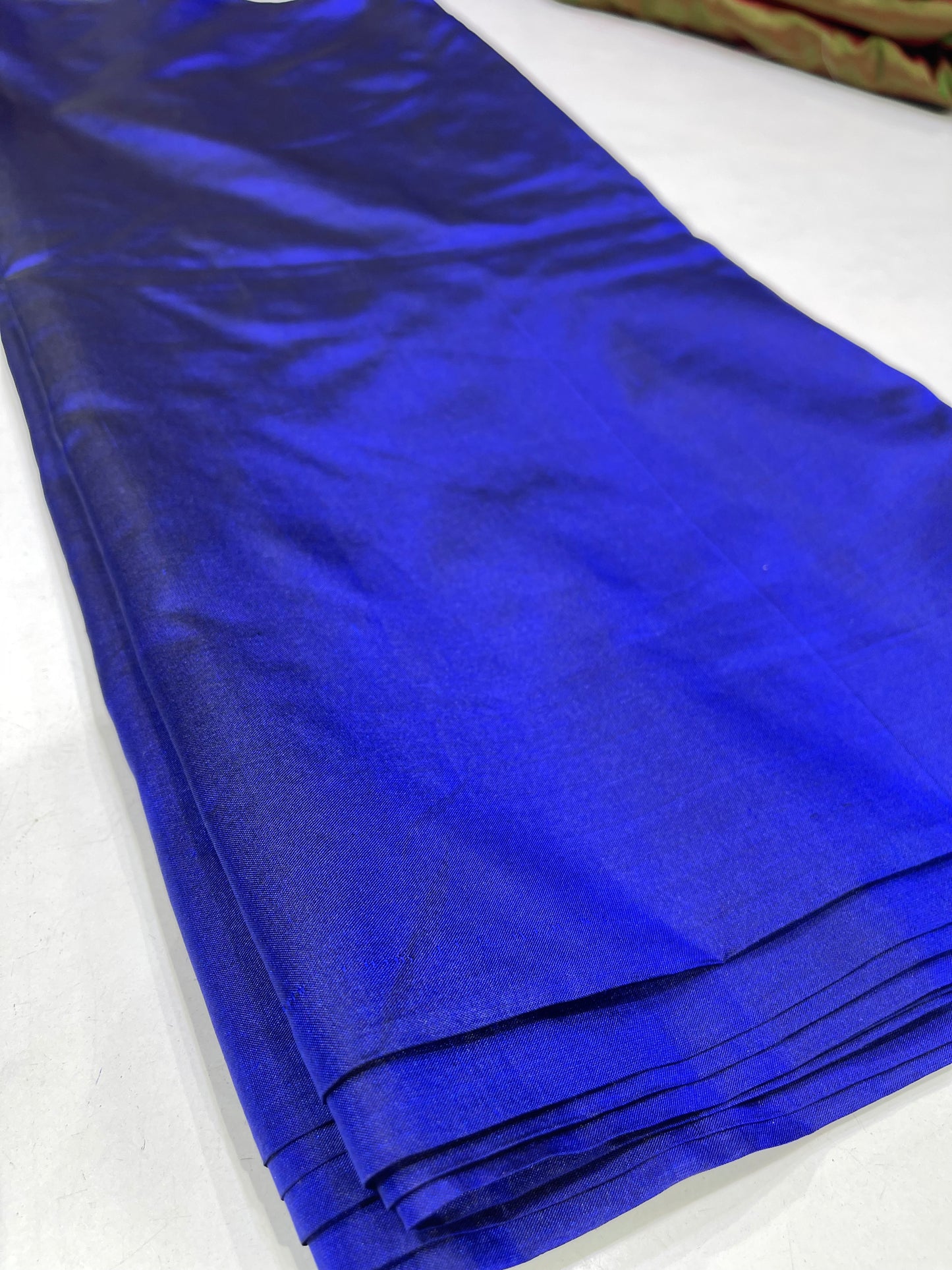 Pure Silk Yarn Dyed Solid Fabric – Royal Blue